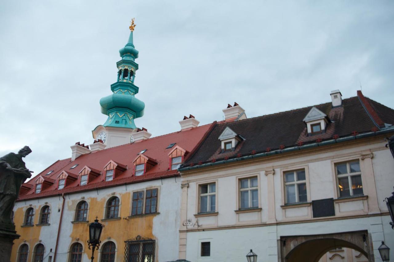 Old Town Studio Братислава Экстерьер фото