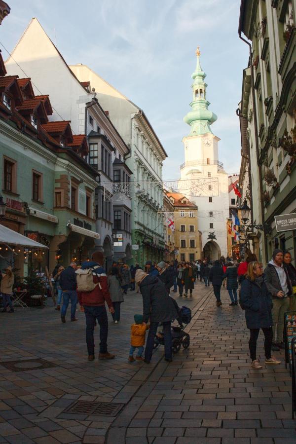 Old Town Studio Братислава Экстерьер фото